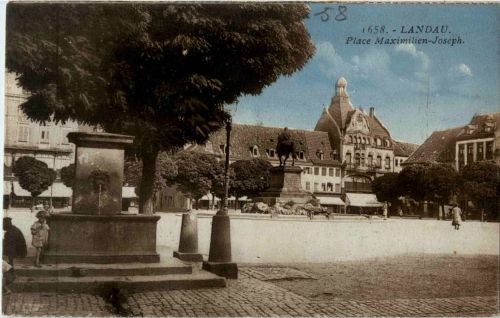 Landau - Place Maximilien Joseph
