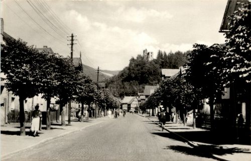 Steinbach-Hallenberg/Thür. - Hauptstrasse und Hallenburg