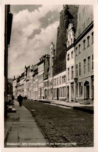 Stralsund - Alte Giebelhäuser in der Semlowerstrasse