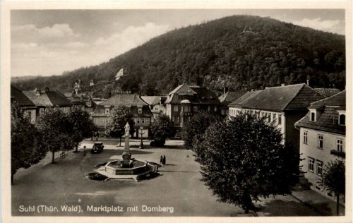 Suhl/Thür. - Marktplatz mit Domberg