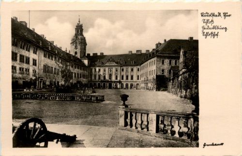 Rudolstadt/Thür. - Schloss - Schlosshof