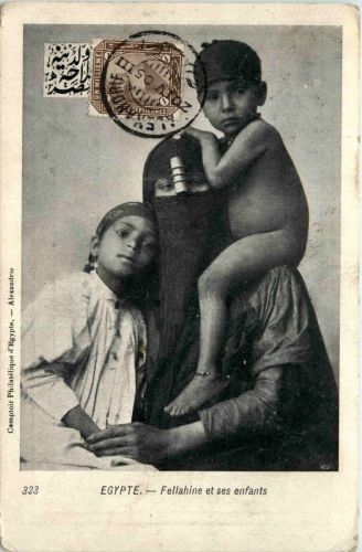 Egypt - Fellahine et ses enfants
