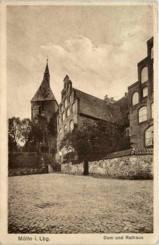 Mölln - Dom und Rathaus