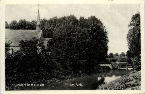 Haseldorf - Im Park