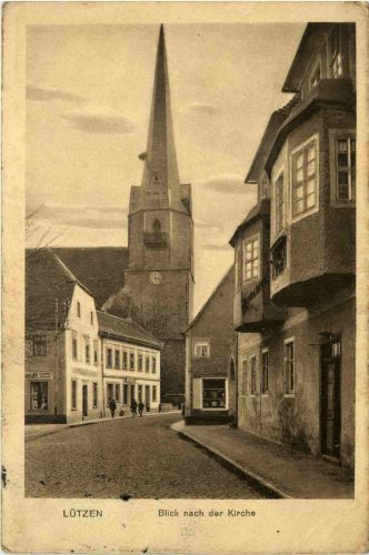 Lützen - Blick nach der Kirche