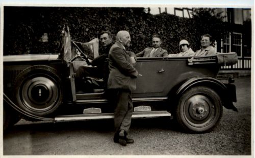 Auto - Car
