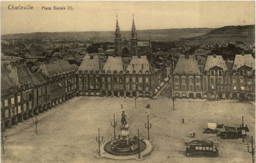 Charleville - Place Ducale