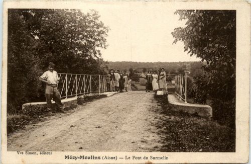 Mezy-Moulins - Le pont du Surmelin