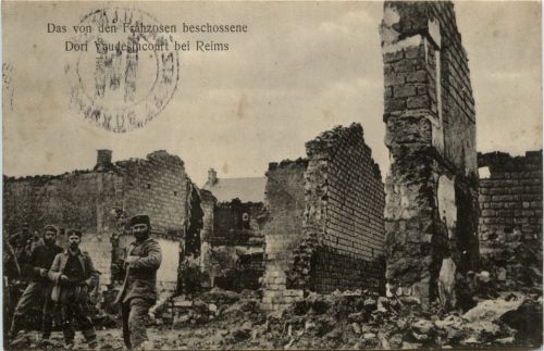 Das beschossene Dorf Vaudesincourt bei Reims