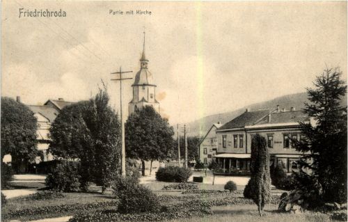 Friedrichsroda - Partie mit Kirche