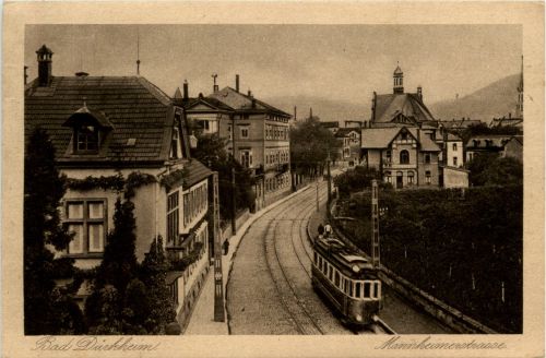 Bad Dürckheim - Mannheimerstrasse mit Strassenbahn