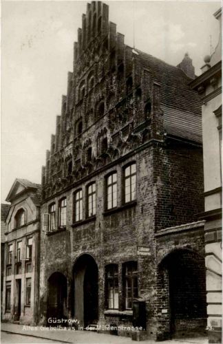 Güstrow - Altes Giebelhaus
