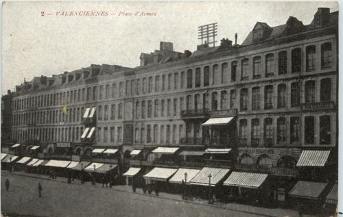 Valenciennes - Place d Armes