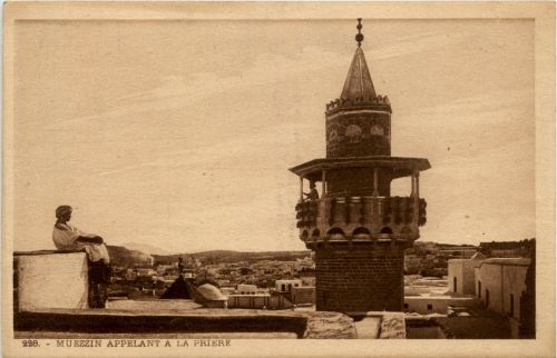 Muezzin Appelant a la Priere