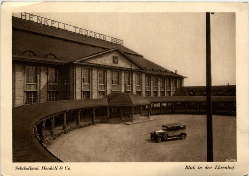 Wiesbaden - Sektkellerei Henkell