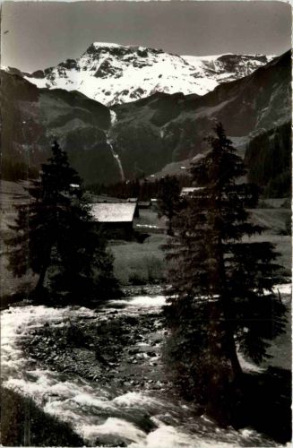 Die Engstligen im Boden bei Adelboden