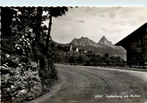 Steinerberg mit Mythen