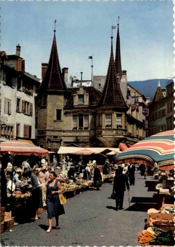 Neuchatel - Markthallen Platz
