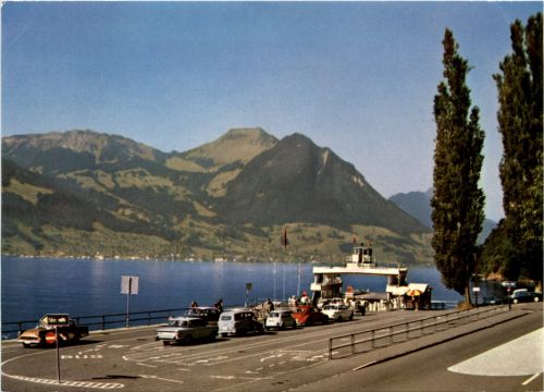 Autofähre Station Gersau