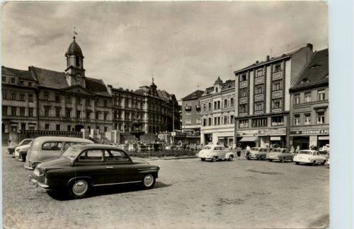 Teplice - namesti Karla Marxe - Auto car