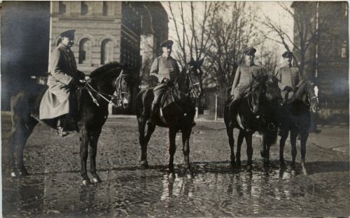 Nürnberg - Soldaten auf Pferden