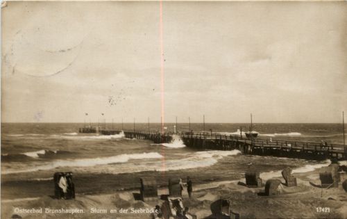 Brunshaupten - Sturm an der Seebrücke