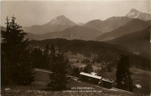 Les Pleyades - Le Moleson et la Dent de Lys - Eisenbahn