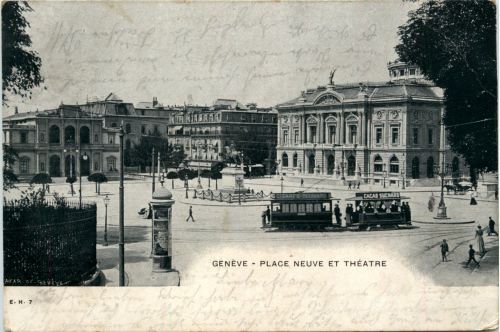 Geneve - Place neuve et Theatre Tramway