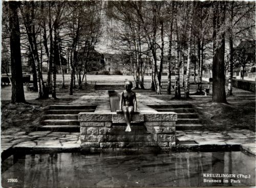 Kreuzlingen - Brunnen im Park
