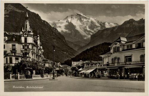 Interlaken - Bahnhofstrasse