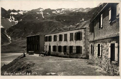 Douglashütte am Lünersee