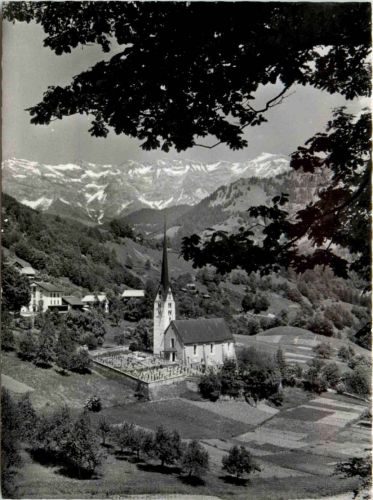 Seewis - Kirche mit Scesaplana
