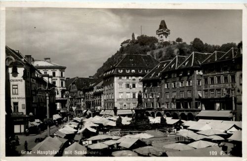 Graz/Steiermark - Graz, Hauptplatz mit Schlossberg