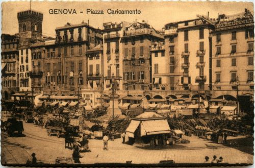 Genova - Piazza Caricamento