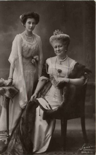Kaiserin Auguste Victoria
