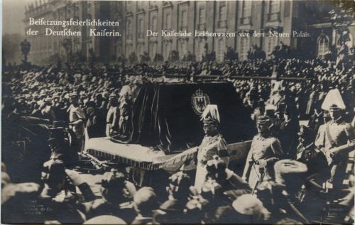 Beuisetzung der Kaiserin Auguste Victoria