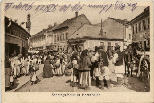 Sonntags Markt in Mazedonien - Feldpost