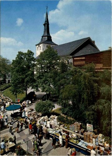 Lüdenscheid - Erlöserkirche und Markt