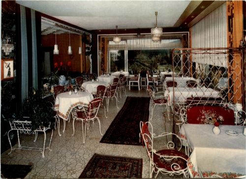 Attendorn-Neu-Listernohl - Cafe Moses