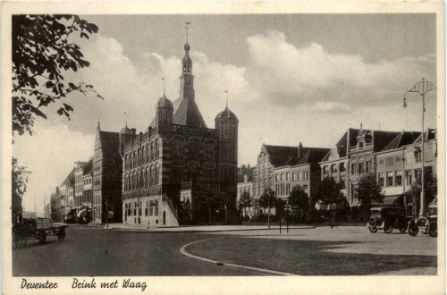 Deventer - Brink met Waag
