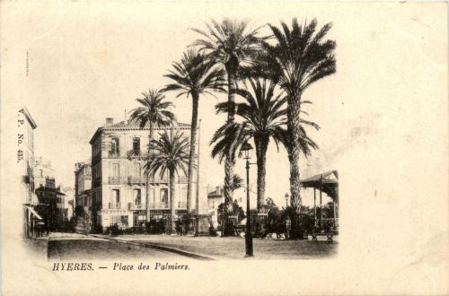 Hyeres - Place des Palmiers