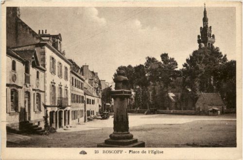 Roscoff - Place de l eglise