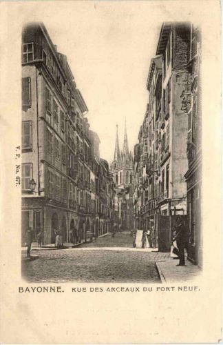 Bayonne - rue des Arceaux