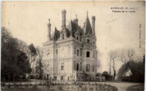 Avrille - Chateau de la Garde