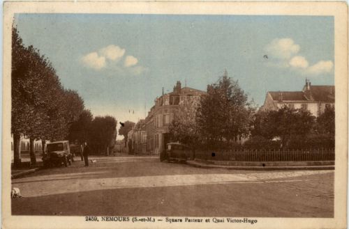 Nemours - Square Pasteur