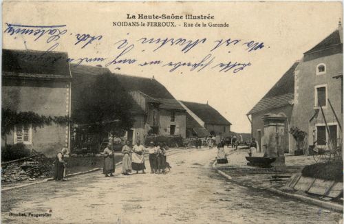 Noidans le Ferroux - Rue de la Garande