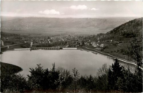 Happurg mit Stausee bei Hersbruck