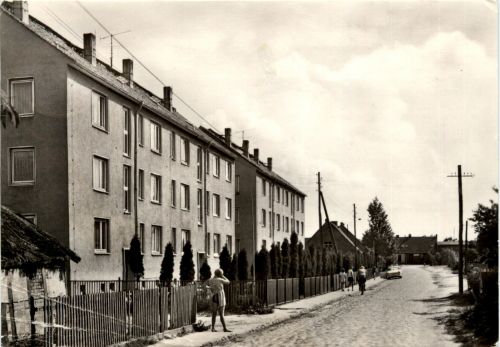 Golchen - Kr Altentreptow - Neubauten