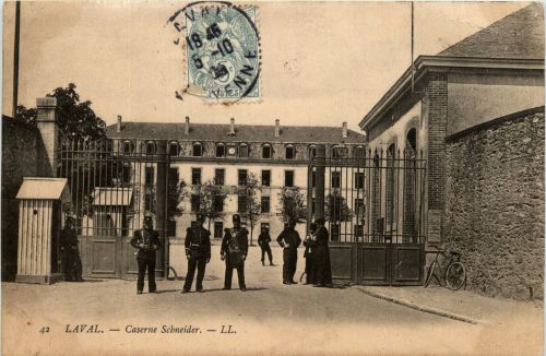 Laval - Caserne Schneider