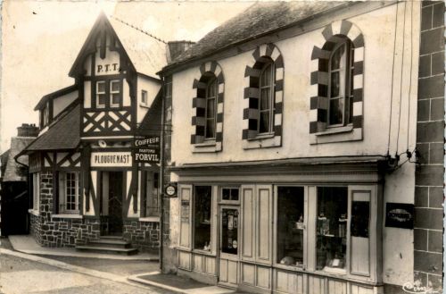 Plouguenast - La Poste